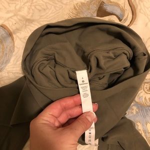 Lululemon align size 4
